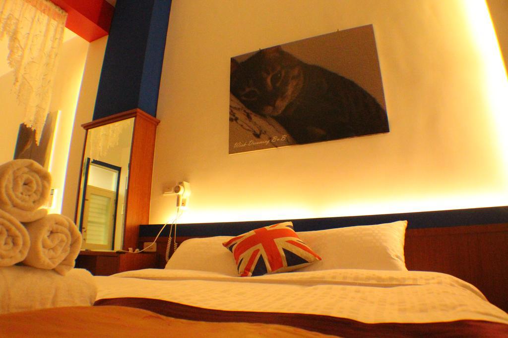 Bed and Breakfast Wish Dream Донґан Номер фото